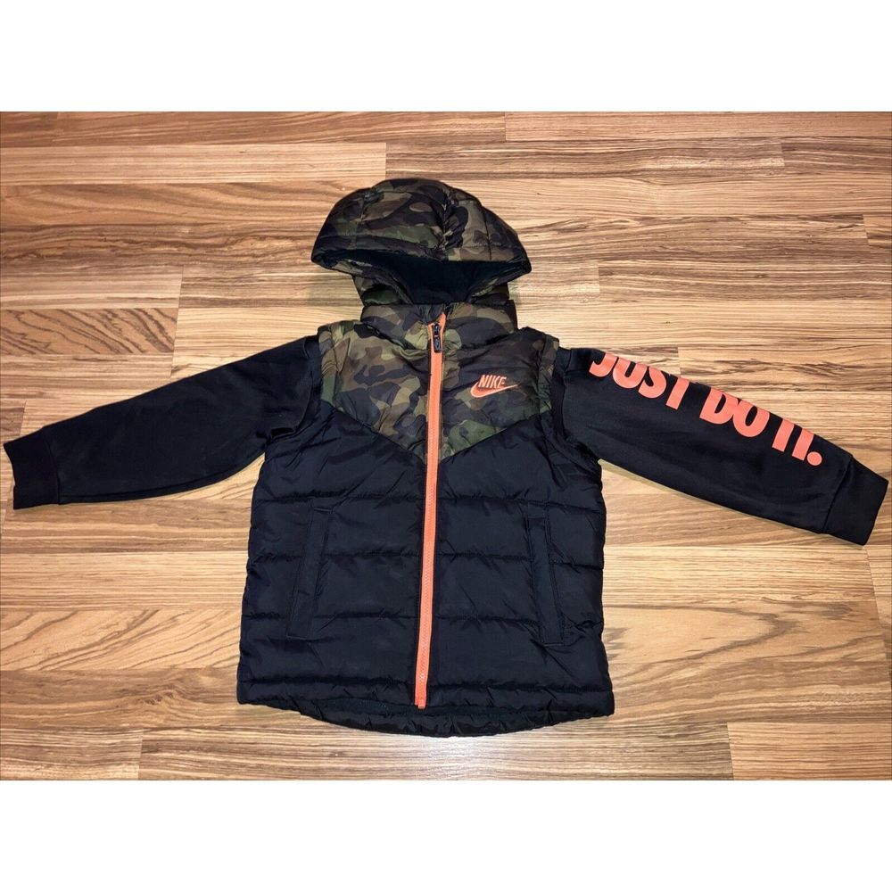 Boys Nike‎ Puffer Jacket vest full zipper Boys 5/6 Medium  Camo
